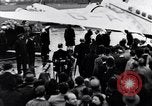 Standbild Neville Chamberlain behebt Tschechoslowakischen problem London England Vereinigtes Königreich, 1938, aus Sekunde 9 historischem Filmmaterial Videoclip 65675035704