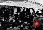 Standbild Neville Chamberlain behebt Tschechoslowakischen problem London England Vereinigtes Königreich, 1938, aus Sekunde 11 historischem Filmmaterial Videoclip 65675035704
