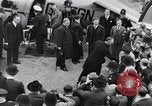 Standbild Neville Chamberlain Abfahrt für München London England Vereinigtes Königreich, 1938, aus Sekunde 34 historischem Filmmaterial Videoclip 65675035705