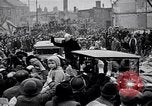 Standbild Winston und Lady Churchill besuchen bombardiert Bereich in Plymouth England Plymouth England, 1942, aus Sekunde 17 historischem Filmmaterial Videoclip 65675035709