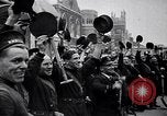 Standbild Winston und Lady Churchill besuchen bombardiert Bereich in Plymouth England Plymouth England, 1942, aus Sekunde 21 historischem Filmmaterial Videoclip 65675035709