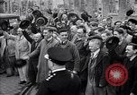Standbild Winston und Lady Churchill besuchen bombardiert Bereich in Plymouth England Plymouth England, 1942, aus Sekunde 32 historischem Filmmaterial Videoclip 65675035709