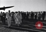 Standbild W Averell Harriman Abadan Iran, 1951, aus Sekunde 31 historischem Filmmaterial Videoclip 65675035721