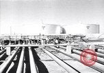 Image Anglo Iranian Oil Company Installation Abadan Iran, 1951, de la seconde 52 séquences d'archives historiques vidéo 65675035724