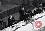 Standbild Christopher Sprecher katholische Priester New York United States USA, 1951, aus Sekunde 54 historischem Filmmaterial Videoclip 65675035727