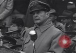 Standbild Douglas MacArthur Rede Jackson Mississippi USA, 1952, aus Sekunde 6 historischem Filmmaterial Videoclip 65675035732