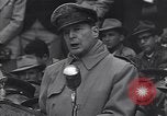 Standbild Douglas MacArthur Rede Jackson Mississippi USA, 1952, aus Sekunde 10 historischem Filmmaterial Videoclip 65675035732