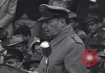 Standbild Douglas MacArthur Rede Jackson Mississippi USA, 1952, aus Sekunde 16 historischem Filmmaterial Videoclip 65675035732
