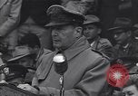 Standbild Douglas MacArthur Rede Jackson Mississippi USA, 1952, aus Sekunde 52 historischem Filmmaterial Videoclip 65675035732