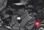 Standbild Douglas MacArthur Rede Jackson Mississippi USA, 1952, aus Sekunde 58 historischem Filmmaterial Videoclip 65675035732