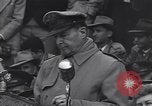 Standbild Douglas MacArthur Rede Jackson Mississippi USA, 1952, aus Sekunde 60 historischem Filmmaterial Videoclip 65675035732