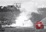 Standbild Missile Flight Test Peenemunde Deutschland, 1942, aus Sekunde 9 historischem Filmmaterial Videoclip 65675035734