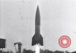 Standbild Missile Flight Test Peenemunde Deutschland, 1942, aus Sekunde 5 historischem Filmmaterial Videoclip 65675035735