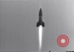 Standbild Missile Flight Test Peenemunde Deutschland, 1942, aus Sekunde 7 historischem Filmmaterial Videoclip 65675035735