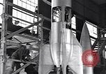 Standbild Missile Laboratory Test Peenemunde Deutschland, 1942, aus Sekunde 37 historischem Filmmaterial Videoclip 65675035736