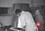 Standbild Missile Laboratory Test Peenemunde Deutschland, 1942, aus Sekunde 62 historischem Filmmaterial Videoclip 65675035736