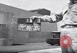 Immagine di Teckna Plastica e Kimble Glass Company Long Island New York USA, 1945, secondo 1 filmato di repertorio 65675035748