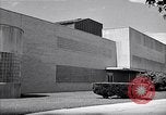 Immagine di Teckna Plastica e Kimble Glass Company Long Island New York USA, 1945, secondo 17 filmato di repertorio 65675035748