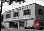 Immagine di Teckna Plastica e Kimble Glass Company Long Island New York USA, 1945, secondo 40 filmato di repertorio 65675035748