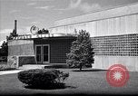 Immagine di Teckna Plastica e Kimble Glass Company Long Island New York USA, 1945, secondo 53 filmato di repertorio 65675035748