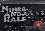 Standbild wicklung der Thread auf Spulen einer Mühle United States USA, 1920, aus Sekunde 1 historischem Filmmaterial Videoclip 65675035760