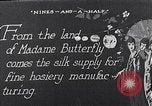 Standbild wicklung der Thread auf Spulen einer Mühle United States USA, 1920, aus Sekunde 9 historischem Filmmaterial Videoclip 65675035760