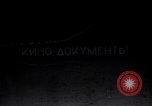 Immagine di Lenin con Mikhail Kalinin Mosca Russia, 1918, secondo 1 filmato di repertorio 65675035763
