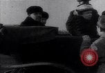 Immagine di Lenin con Mikhail Kalinin Mosca Russia, 1918, secondo 11 filmato di repertorio 65675035763