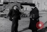 Immagine di Lenin con Mikhail Kalinin Mosca Russia, 1918, secondo 34 filmato di repertorio 65675035763