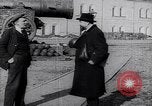 Immagine di Lenin con Mikhail Kalinin Mosca Russia, 1918, secondo 53 filmato di repertorio 65675035763