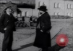 Immagine di Lenin con Mikhail Kalinin Mosca Russia, 1918, secondo 57 filmato di repertorio 65675035763