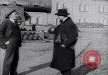 Immagine di Lenin con Mikhail Kalinin Mosca Russia, 1918, secondo 59 filmato di repertorio 65675035763