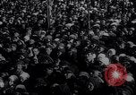 Standbild Lenins Anhänger Russland, 1920, aus Sekunde 22 historischem Filmmaterial Videoclip 65675035765