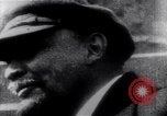 Standbild Lenins Anhänger Russland, 1920, aus Sekunde 41 historischem Filmmaterial Videoclip 65675035765