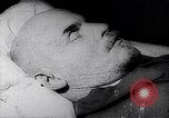Standbild Vladimir Lenin stirbt Moskau Russland Sowjetunion, 1924, aus Sekunde 9 historischem Filmmaterial Videoclip 65675035767