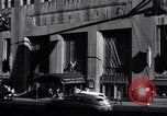 Immagine di Hotel Waldorf Astoria di 1940s New York City USA, 1942, secondo 26 filmato di repertorio 65675035773