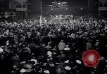 Image foule après Herbert Hoover Discours Cleveland Ohio USA, 1936, de la seconde 21 séquences d'archives historiques vidéo 65675035790