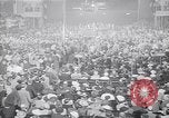 Image foule après Herbert Hoover Discours Cleveland Ohio USA, 1936, de la seconde 31 séquences d'archives historiques vidéo 65675035790