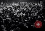 Image foule après Herbert Hoover Discours Cleveland Ohio USA, 1936, de la seconde 57 séquences d'archives historiques vidéo 65675035790