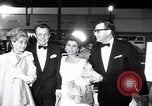 Standbild Einladungs Premier von Ross Hunter film Chalk Garden United States USA, 1964, aus Sekunde 48 historischem Filmmaterial Videoclip 65675035794