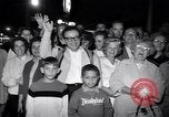 Standbild Ross Hunter begrüßt die Gäste an der Premier der Chalk Garden United States USA, 1964, aus Sekunde 31 historischem Filmmaterial Videoclip 65675035795