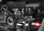 Immagine di Gruppo capitano Douglas Bader al motor show London Inghilterra England, 1951, secondo 43 filmato di repertorio 65675035808