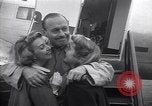 Image Jack Benny et Errol Flynn United States USA, 1951, de la seconde 8 séquences d'archives historiques vidéo 65675035810