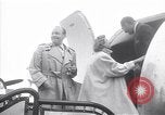 Image Jack Benny et Errol Flynn United States USA, 1951, de la seconde 62 séquences d'archives historiques vidéo 65675035810