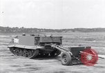 Standbild amphibische Landung Fahrzeug im militärischen Bereich Test United States USA, 1941, aus Sekunde 6 historischem Filmmaterial Videoclip 65675035811