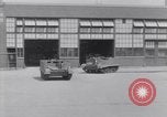 Immagine di Sbarco veicoli durante una sessione di prove libere United States USA, 1941, secondo 4 filmato di repertorio 65675035812