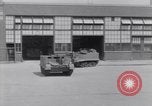 Immagine di Sbarco veicoli durante una sessione di prove libere United States USA, 1941, secondo 5 filmato di repertorio 65675035812