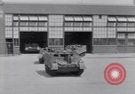 Immagine di Sbarco veicoli durante una sessione di prove libere United States USA, 1941, secondo 7 filmato di repertorio 65675035812