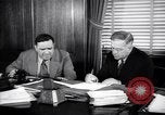 Immagine di Incontro tra il Sindaco di NY e interni di secrezione Washington DC USA, 1937, secondo 36 filmato di repertorio 65675035814