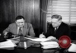 Immagine di Incontro tra il Sindaco di NY e interni di secrezione Washington DC USA, 1937, secondo 37 filmato di repertorio 65675035814